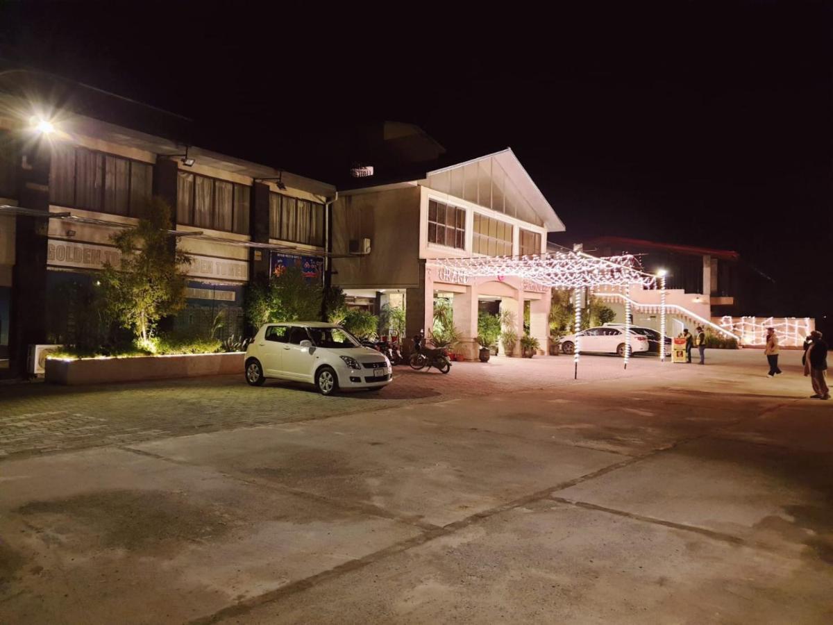 Hotel Grand Arena Rawalpindi Exterior foto